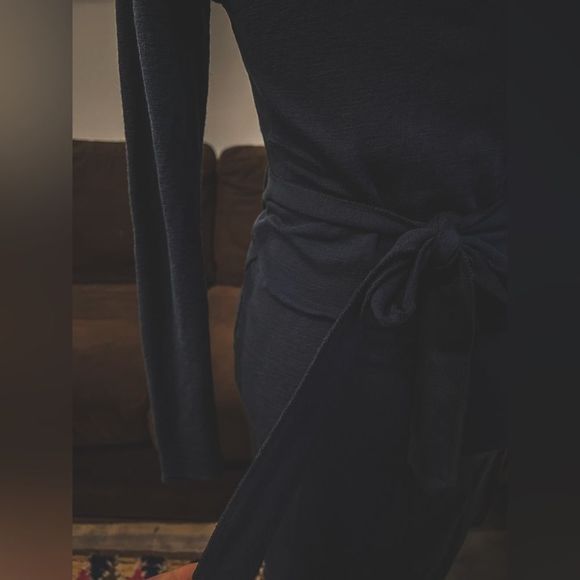 🐑By Basics🐑 Merino Wool Wrap Dress - Picture 6 of 14